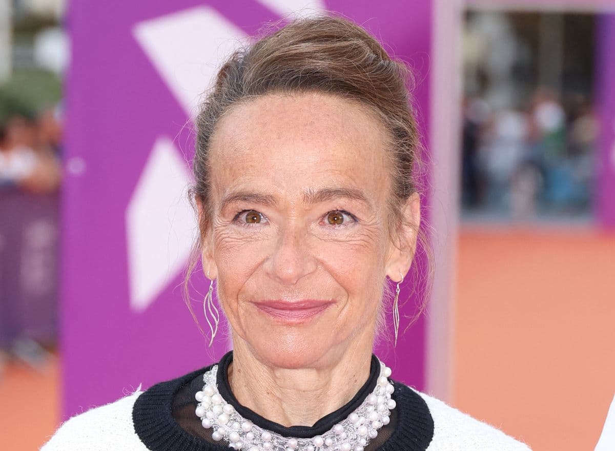 Catherine Frot dévoile les circonstances de la mort brutale de sa sœur Dominique : "Elle est partie très vite en un mois"