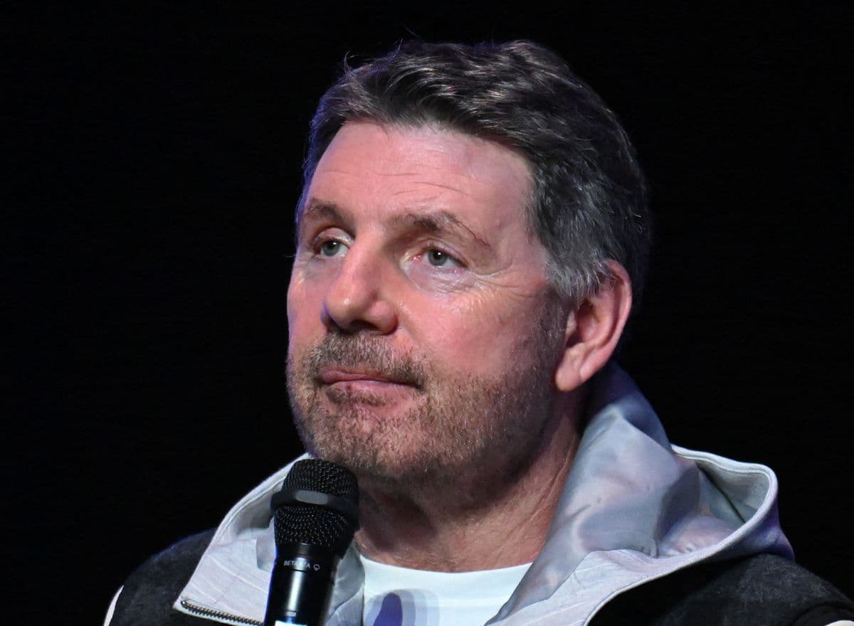 Jean-Pierre Foucault remplace Philippe Lellouche à la matinale de RFM